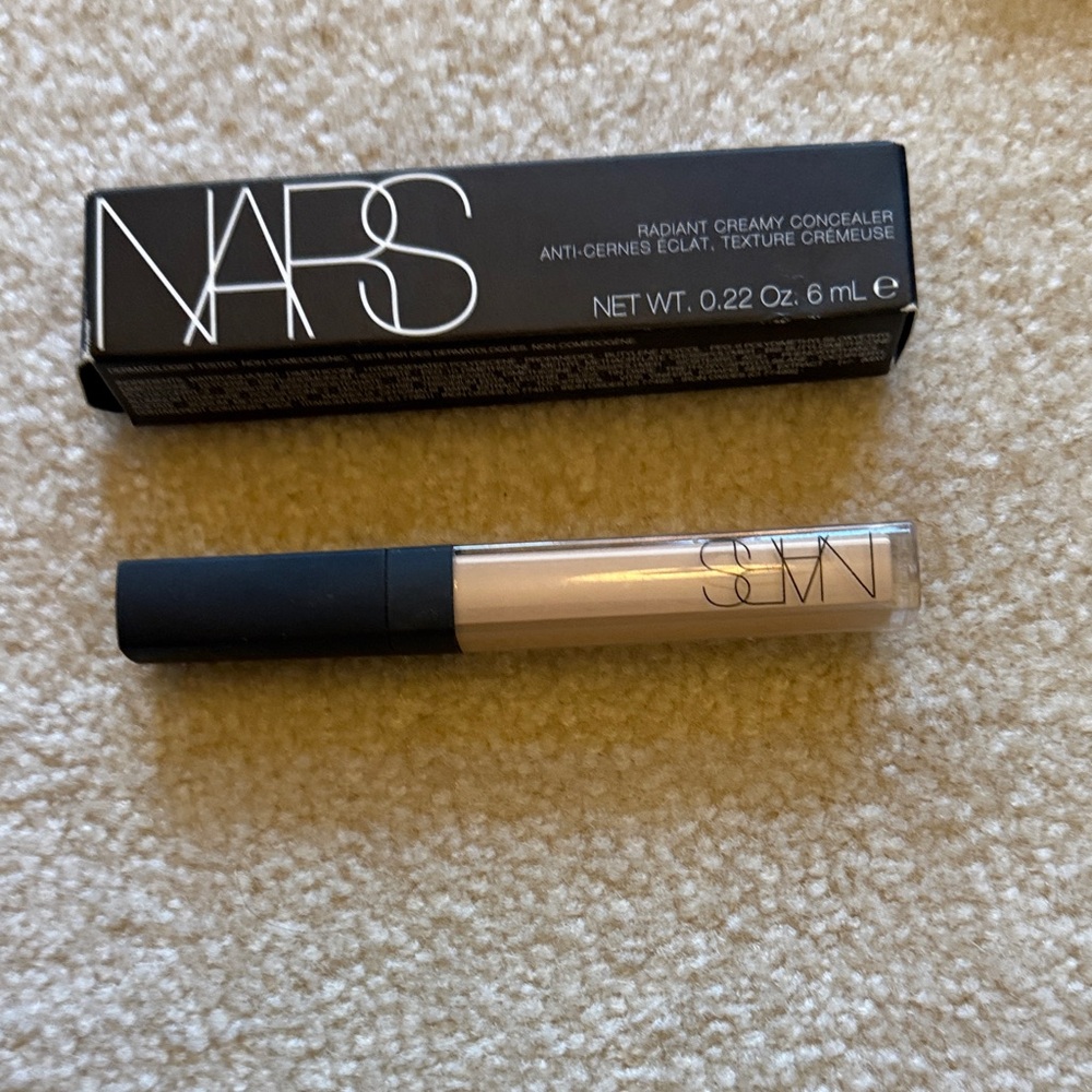 NARS Radiant Creamy Concealer - Light Beige